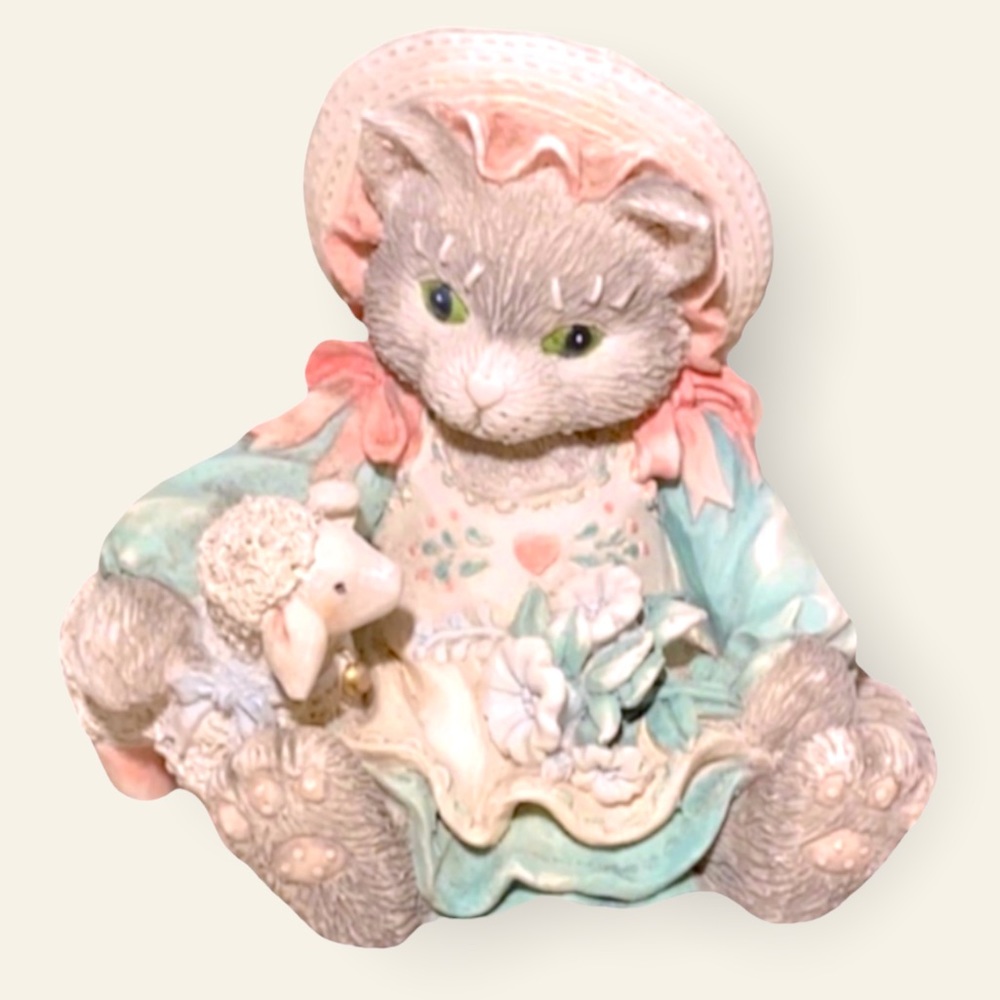 VTG Calico Kittens • “Blossoms of Friendship”